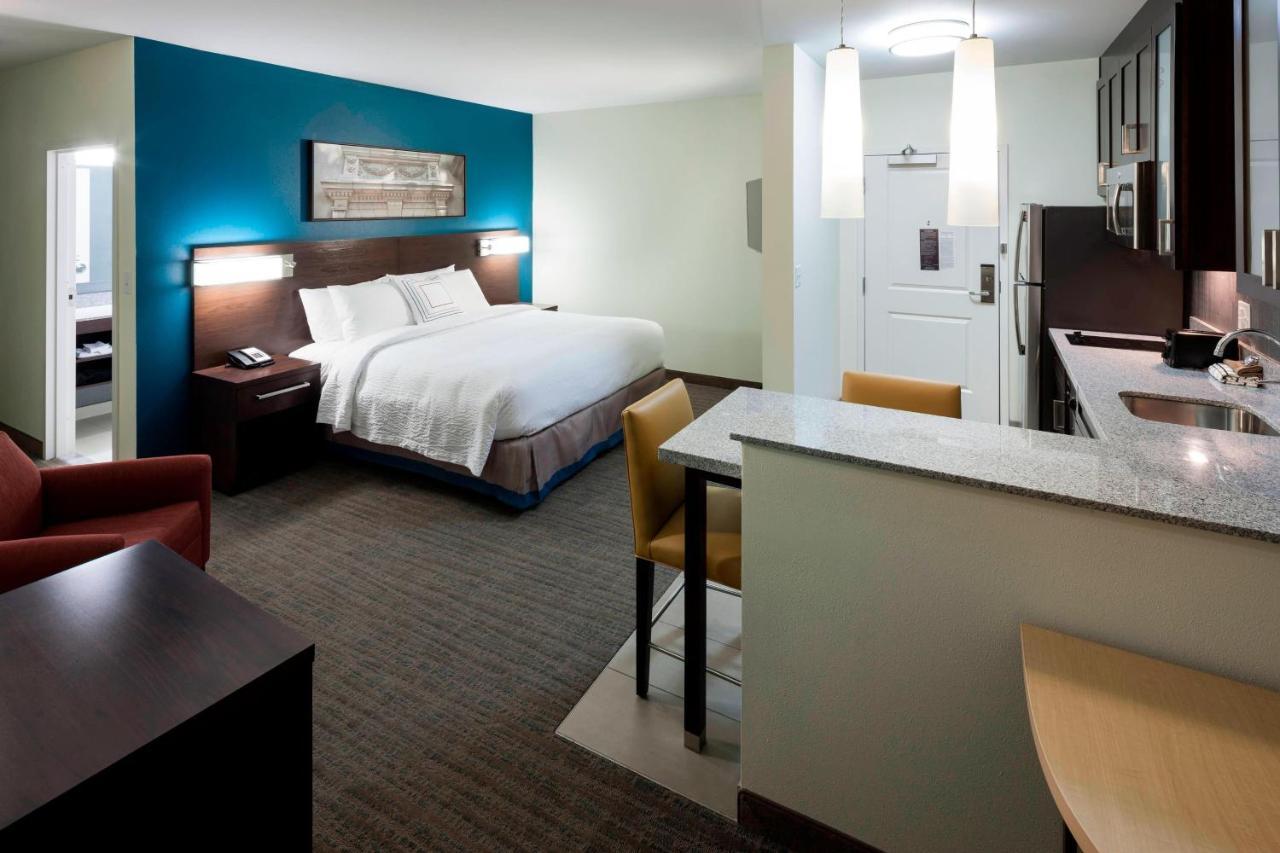 Residence Inn By Marriott Richmond Downtown מראה חיצוני תמונה