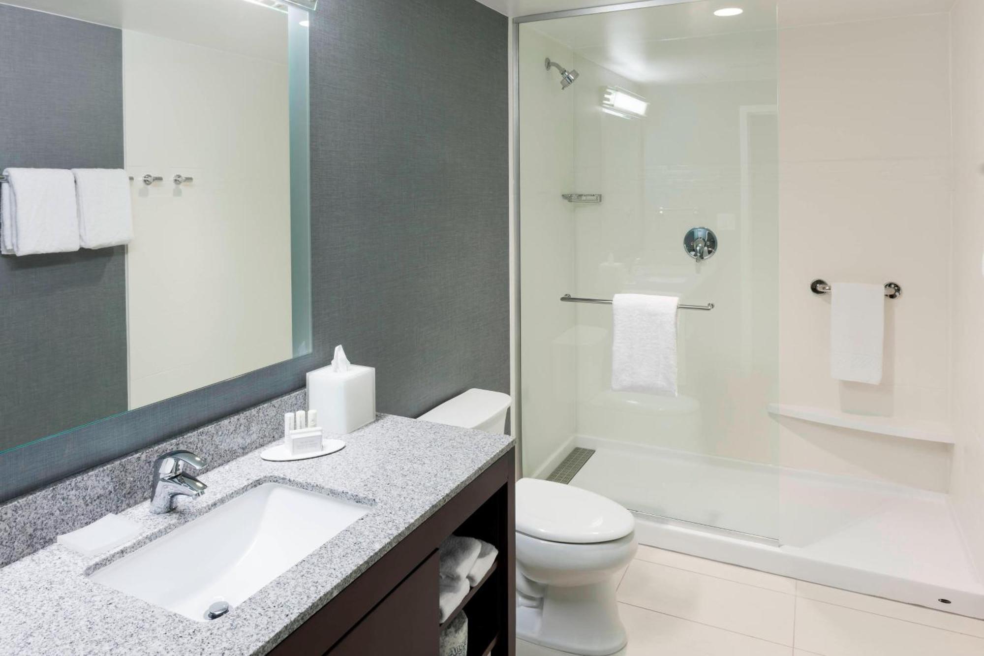 Residence Inn By Marriott Richmond Downtown מראה חיצוני תמונה