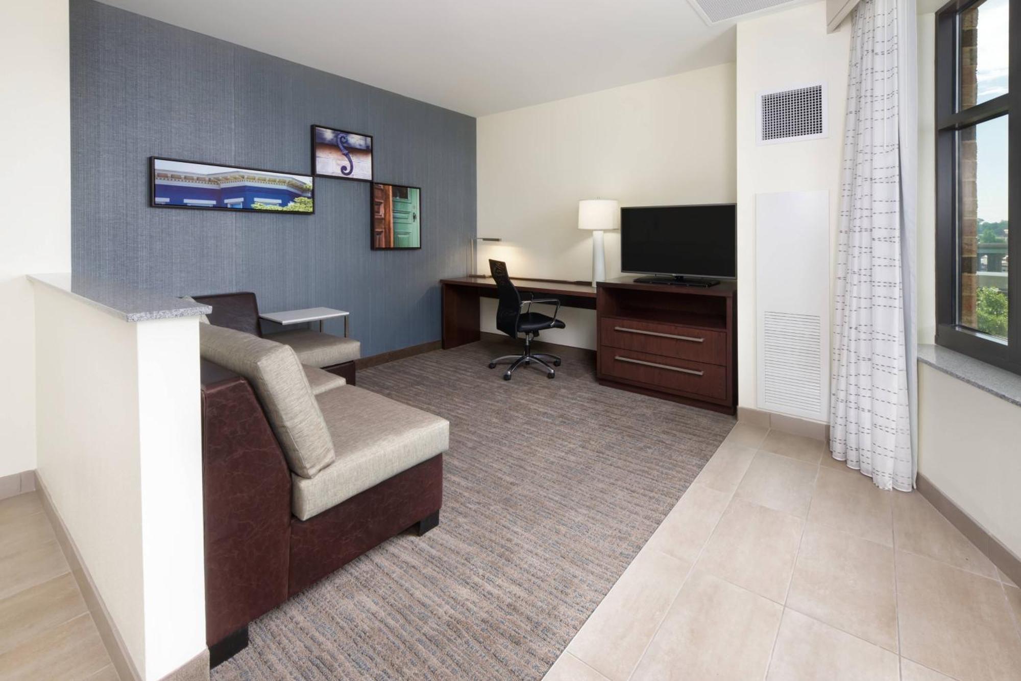 Residence Inn By Marriott Richmond Downtown מראה חיצוני תמונה