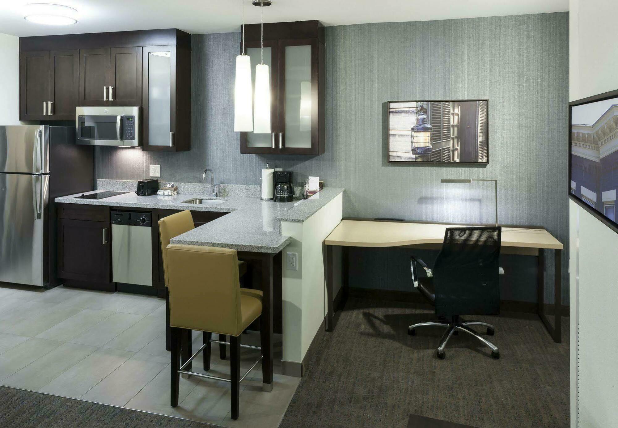 Residence Inn By Marriott Richmond Downtown מראה חיצוני תמונה